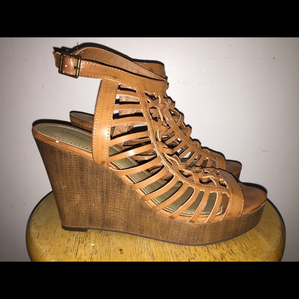 Wedge sandal